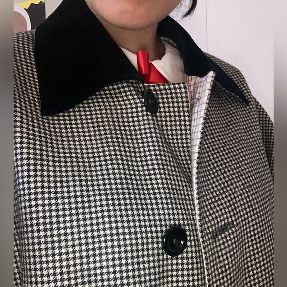 Gucci Men’s RTW Houndstooth Cape - Picture 4 of 10